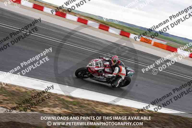 cadwell no limits trackday;cadwell park;cadwell park photographs;cadwell trackday photographs;enduro digital images;event digital images;eventdigitalimages;navarra;no limits trackdays;peter wileman photography;racing digital images;trackday digital images;trackday photos